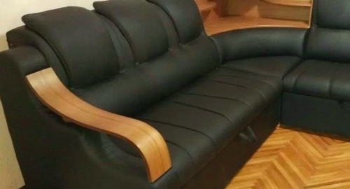 Перетяжка кожаного дивана. Балаково